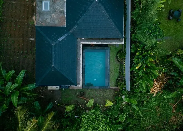 Kubu Becik Villa *